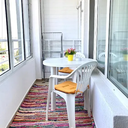 Apartament уютен кът Burgas City